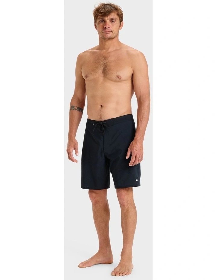 Highline Straight 19 Boardshorts in Black image 5