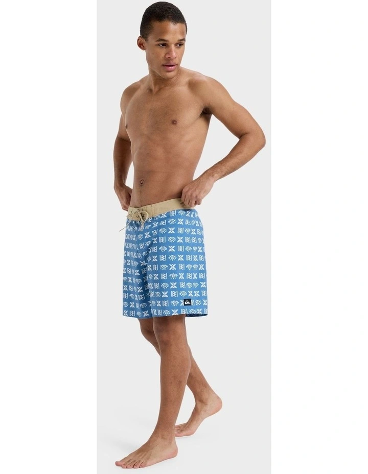 Surfsilk Straight 18 Boardshorts in Blue image 5