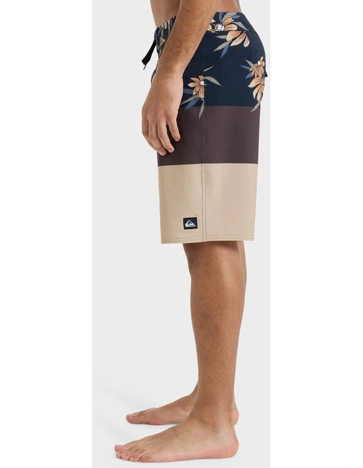 Surfsilk Straight 18 Boardshorts in Black image 3