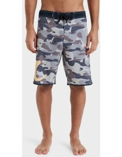 Surfsilk 20 Boardshorts in Brown