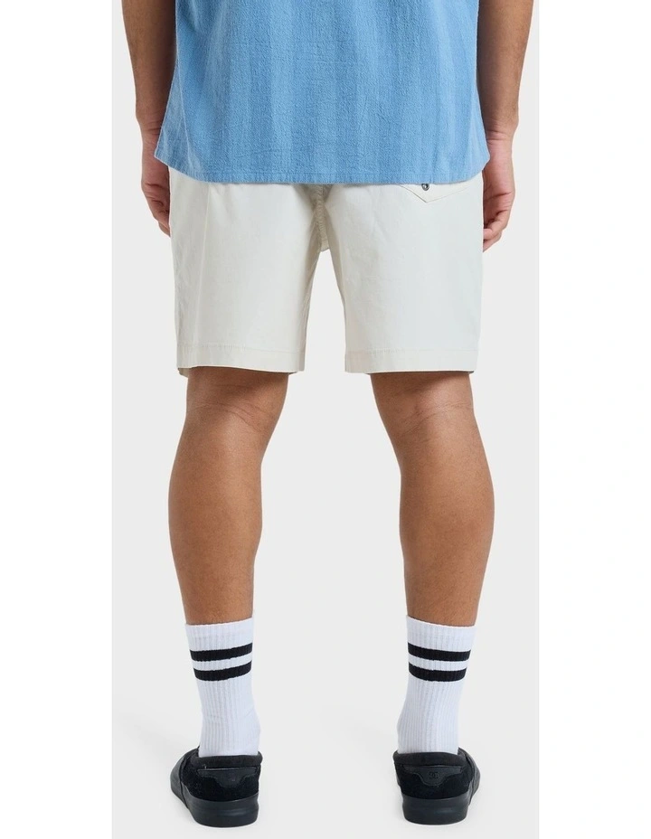 Taxer 18" Walkshorts in White image 2