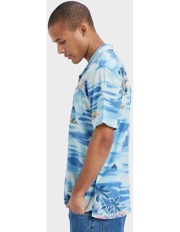 Beach Club Short Sleeve Shirt in Blue image 3