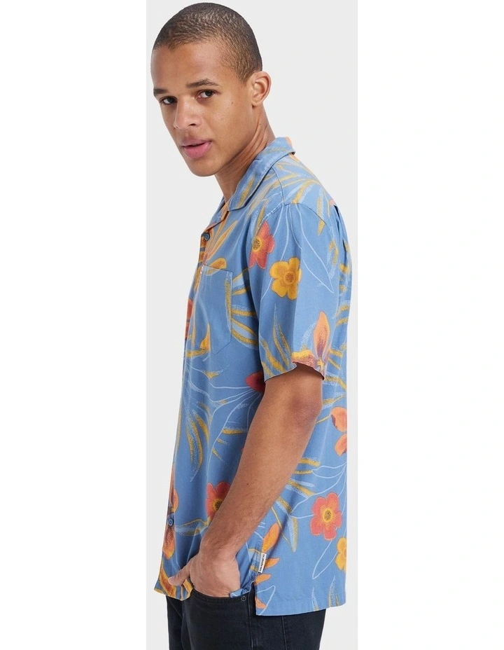 Beach Club Short Sleeve Shirt in Blue image 3