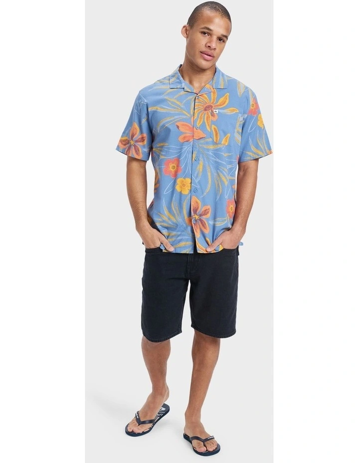 Beach Club Short Sleeve Shirt in Blue image 5
