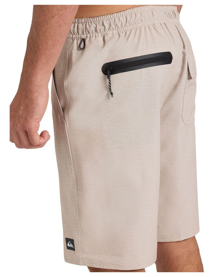 Suva Amphibian Hybrid Shorts 20 Inch in Grey image 4