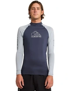 On Tour Long Sleeve Rash Vest in Black