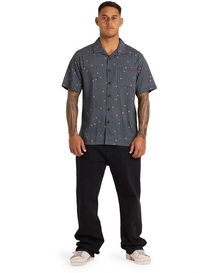 Kehu Woven Short Sleeve Shirt in Black image 5