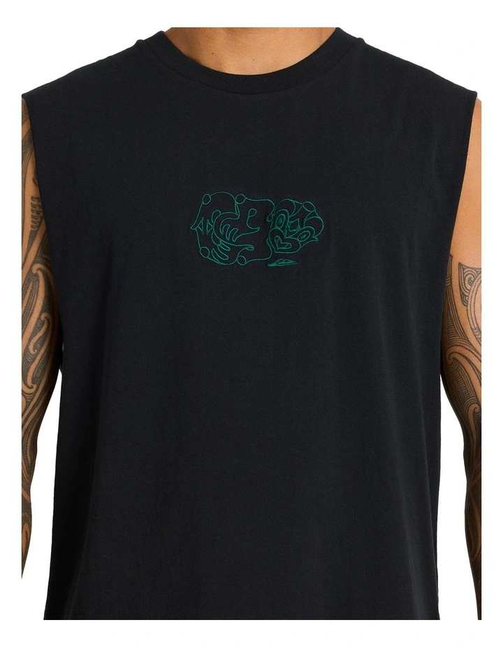 Tiki Muscle in Black image 4