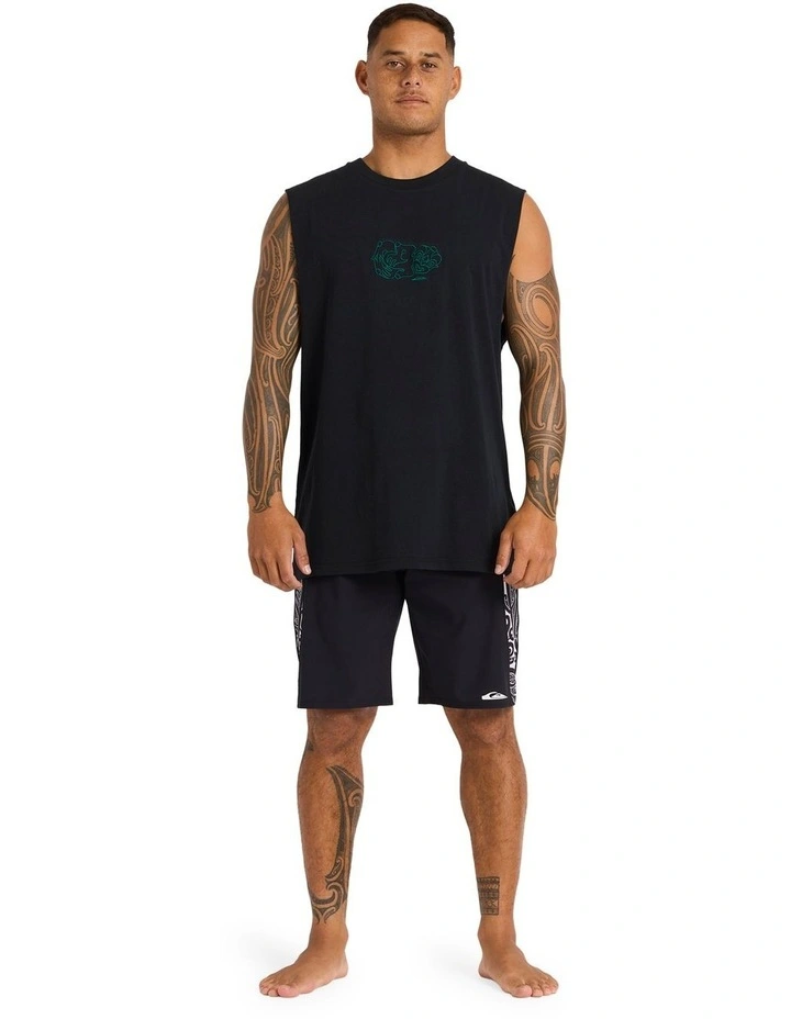 Tiki Muscle in Black image 5