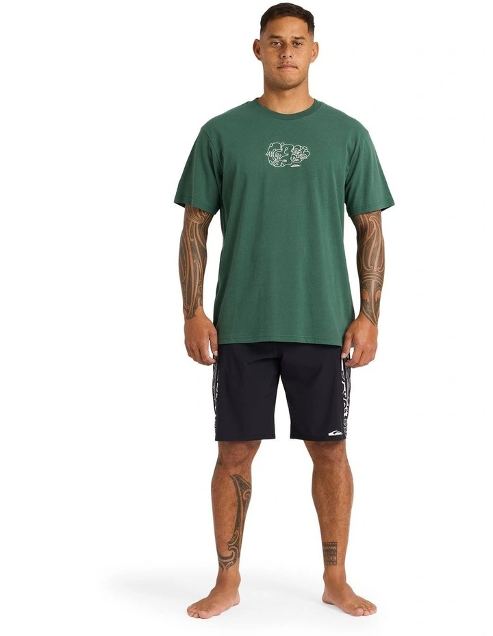 Tiki T-shirt in Jungle Green image 5