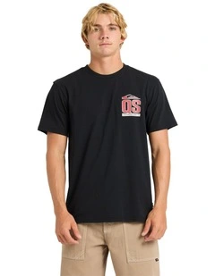 Rise T-shirt in Black