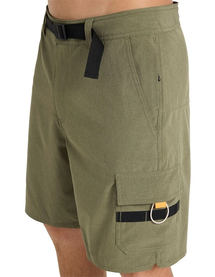Azimuth Hybrid Shorts in Olive image 4