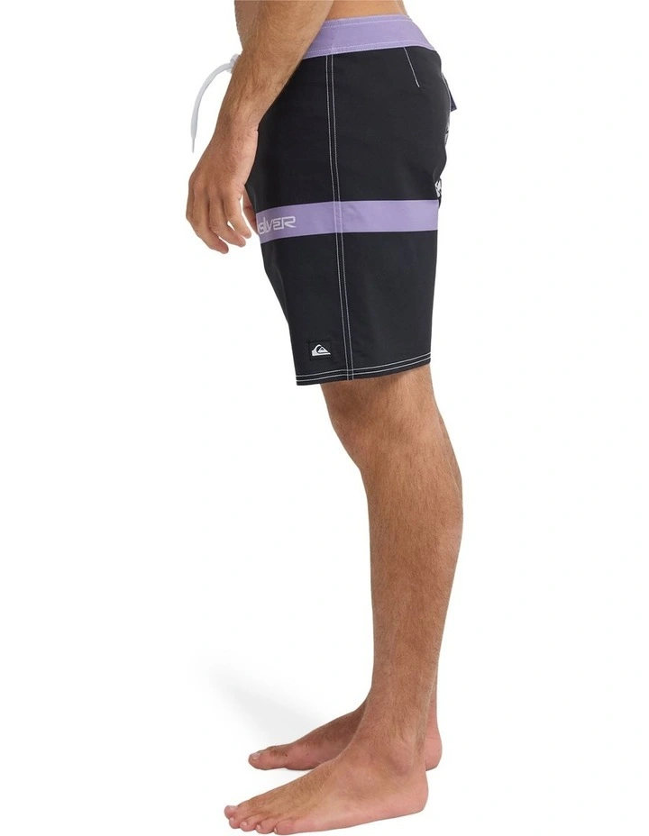 Surfsilk Straight 18 Boardshorts Black Block Momentum image 3