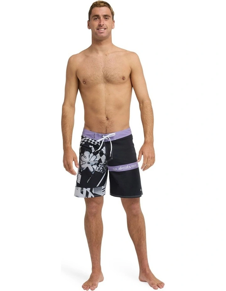 Surfsilk Straight 18 Boardshorts Black Block Momentum image 5