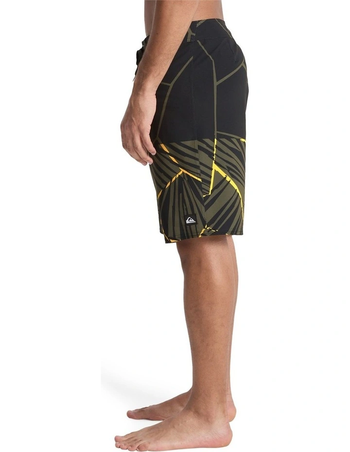 Surfsilk Straight 20 Boardshorts Grape Leaf Natural Block image 3
