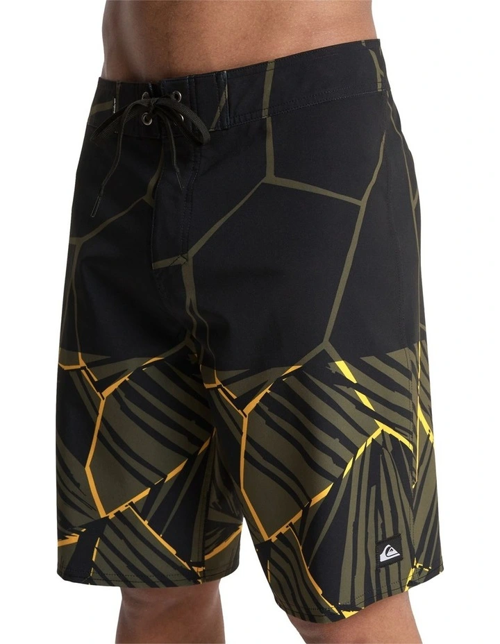 Surfsilk Straight 20 Boardshorts Grape Leaf Natural Block image 4