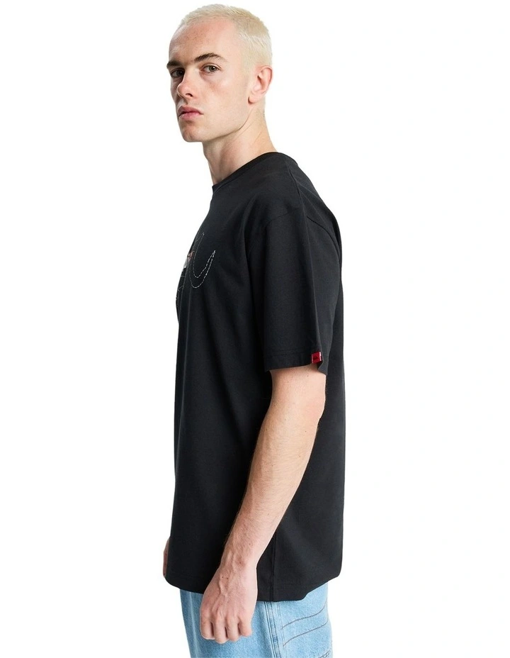 Young Gun Surge T-shirt in Black image 3