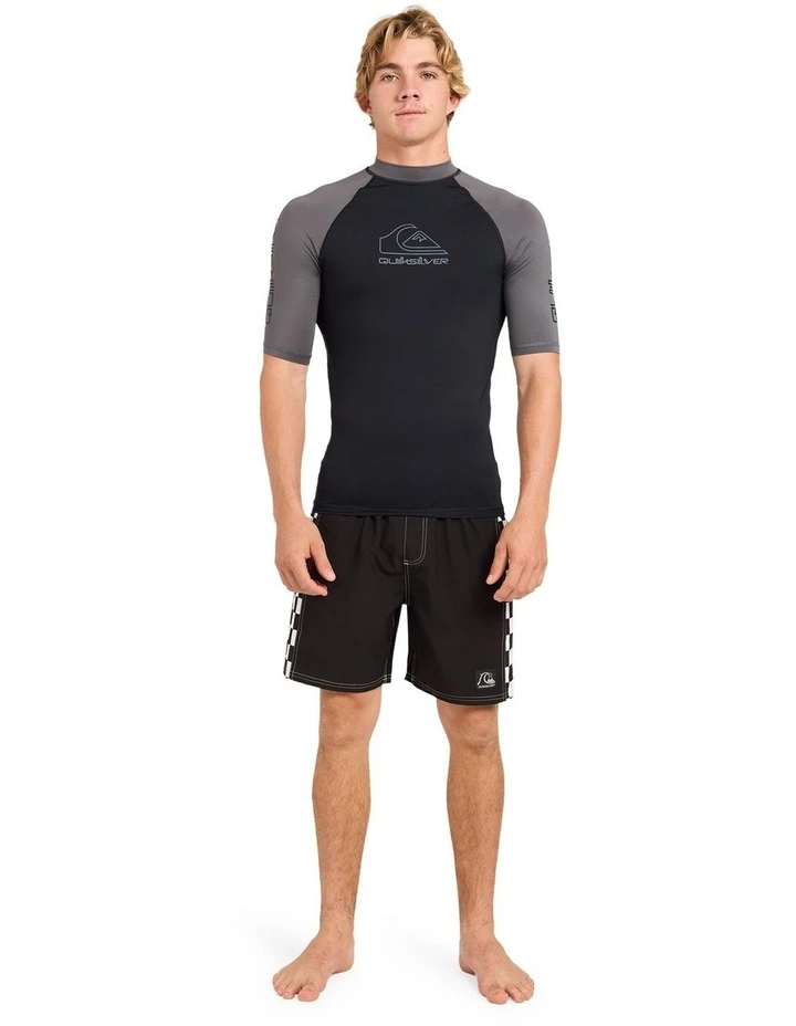 On Tour Short Sleeve Rash Vest Iron Gate image 5