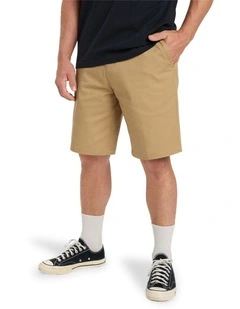 Union Regular 20 Inch Walkshorts In Khaki