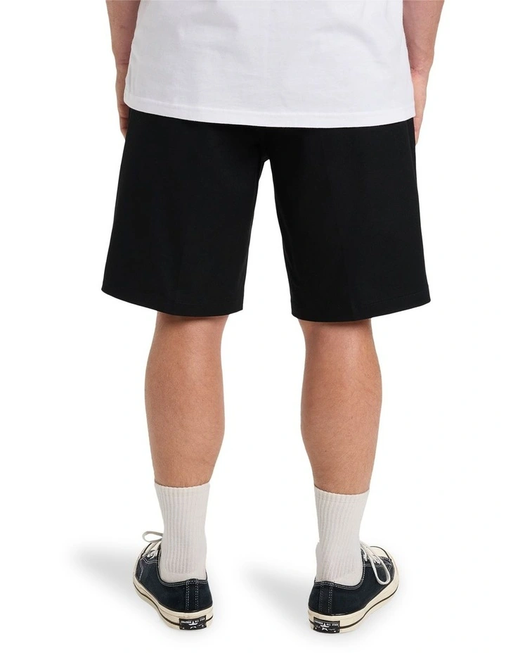 Union Regular 20 Inch Walkshorts In Black image 2