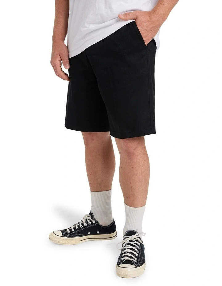 Union Regular 20 Inch Walkshorts In Black image 3
