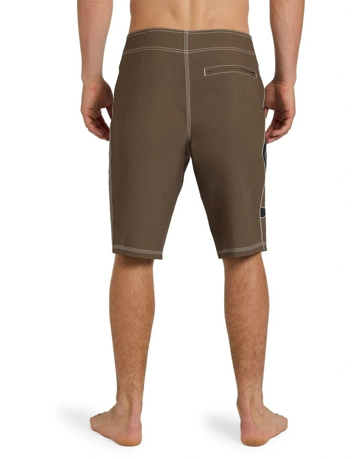 Silicon 21 Boardshorts In Canteen image 2