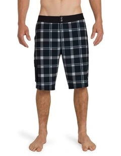 Instinct 21 Boardshorts In Black
