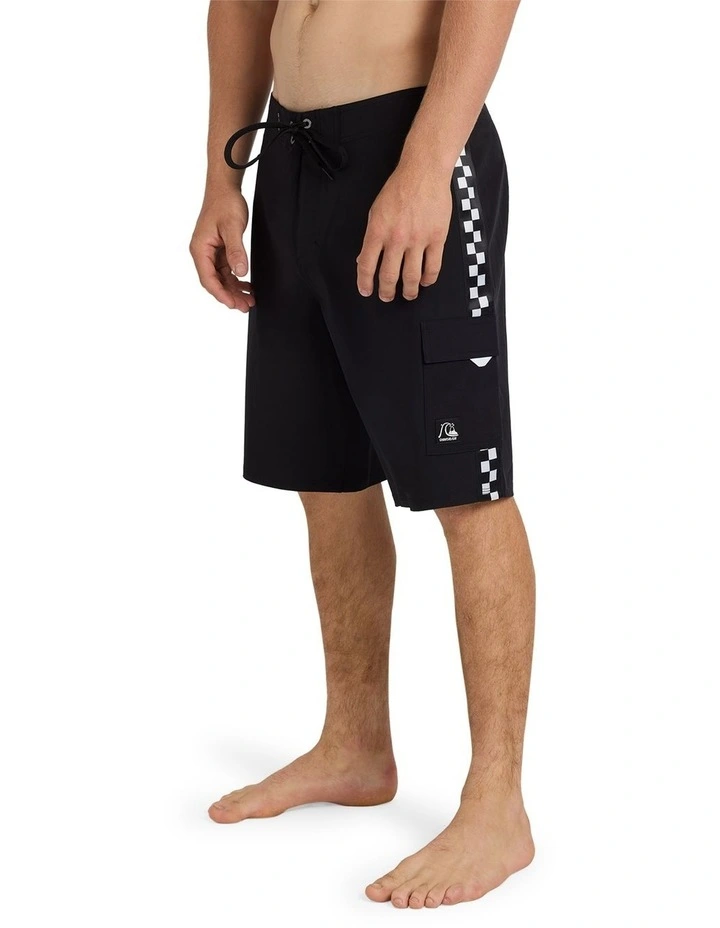 Arch Cargo 20 Boardshorts In Black image 3