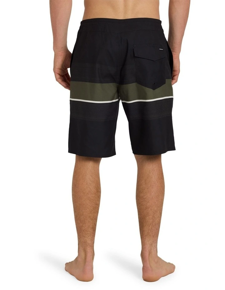 Everyday Padang Beach 20 Boardshorts In Black Padang Stripe image 2