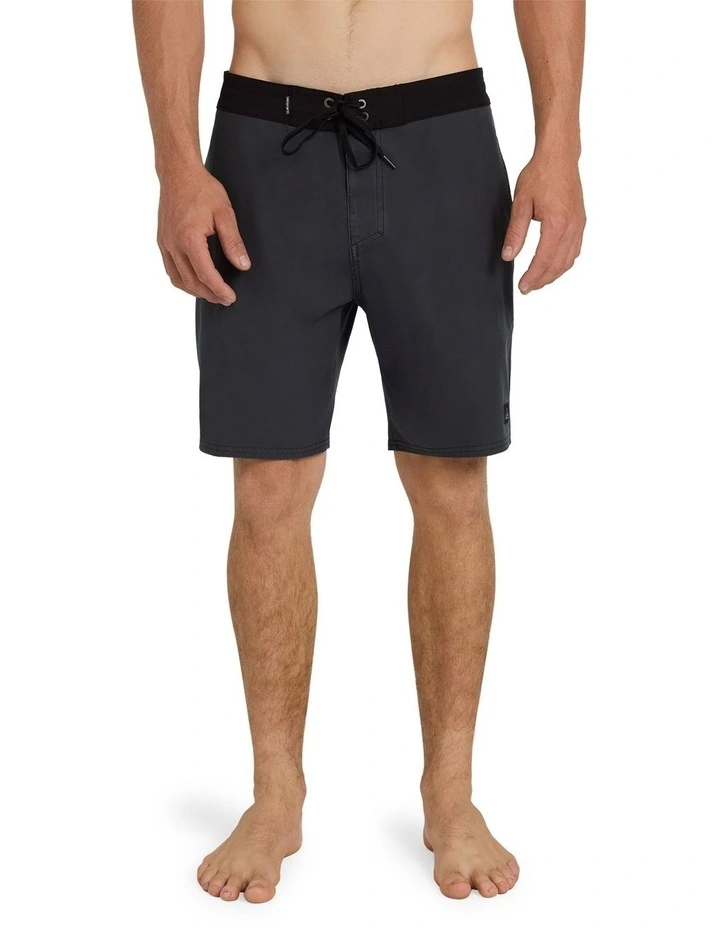 Surfsilk Street Trunk 18 Boardshorts In Black image 1