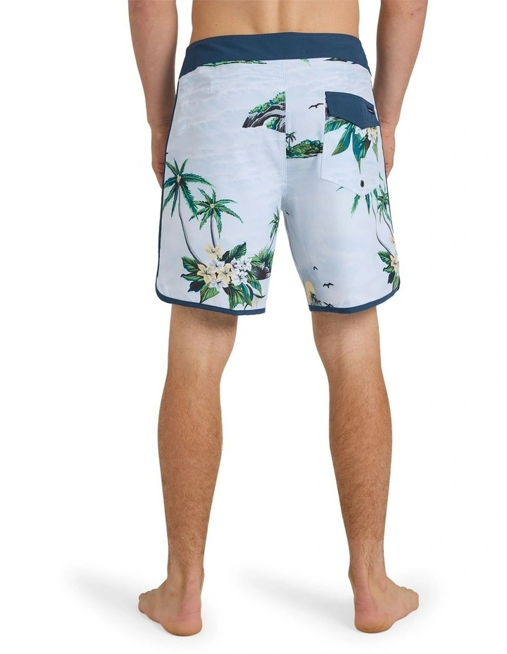 Surfsilk Scallop 18 Boardshorts In Sky Way Island Breeze image 2