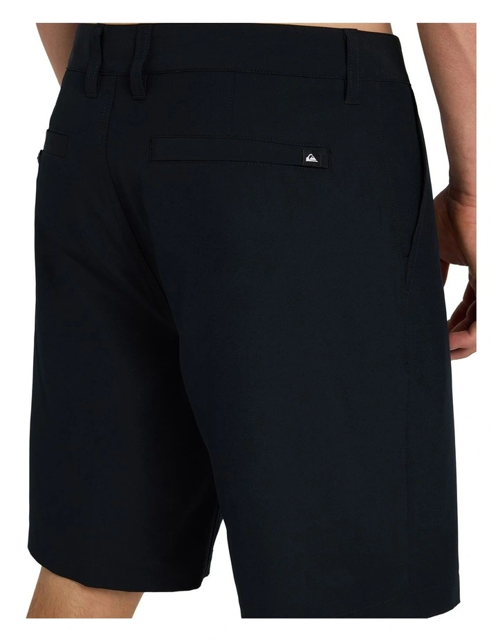 Union Amphibian 20 Hybrid Shorts In Black image 4