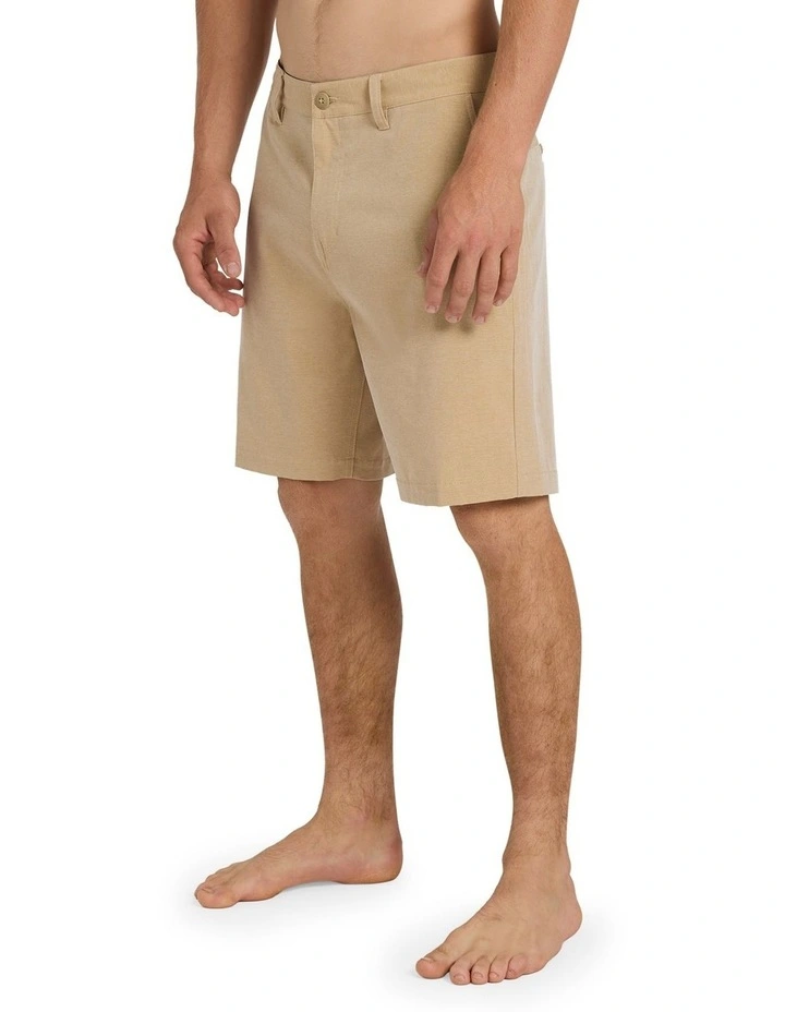 Union Heather Amph 19 Hybrid Shorts Khaki Heather image 3