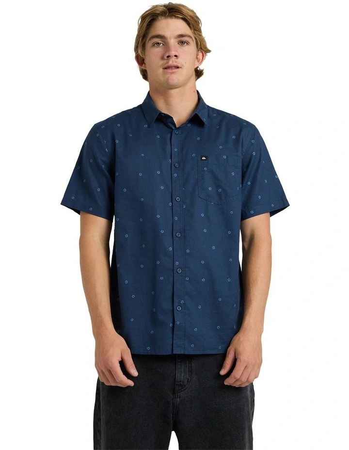 Apero Classic Short Sleeve Shirt Dark Ditsy Hibiscus Wove image 1