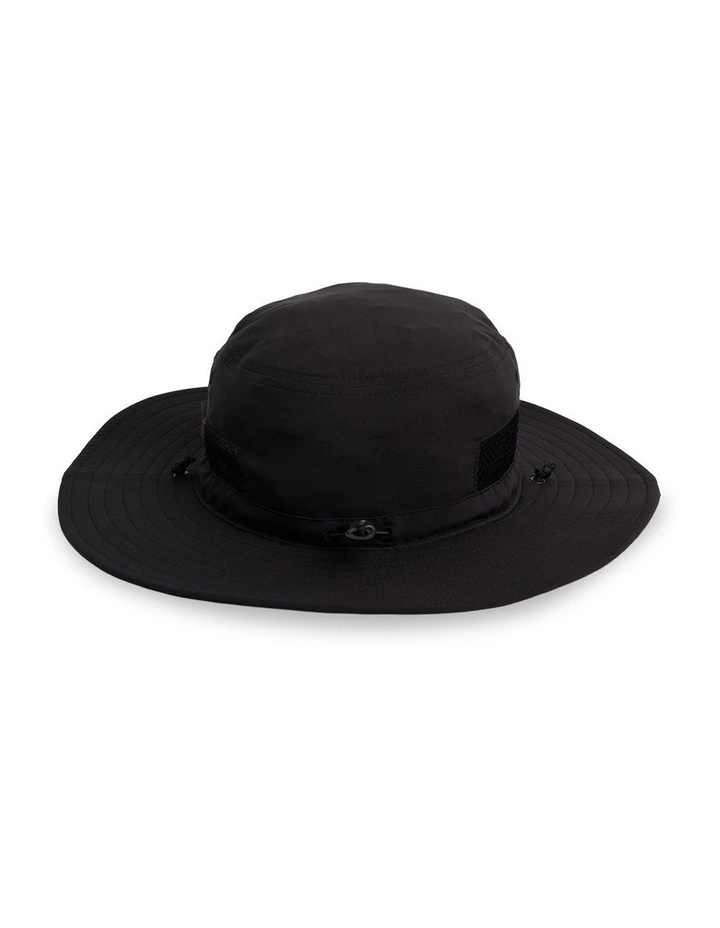 Tide Flow Permormance Hat in Black image 3