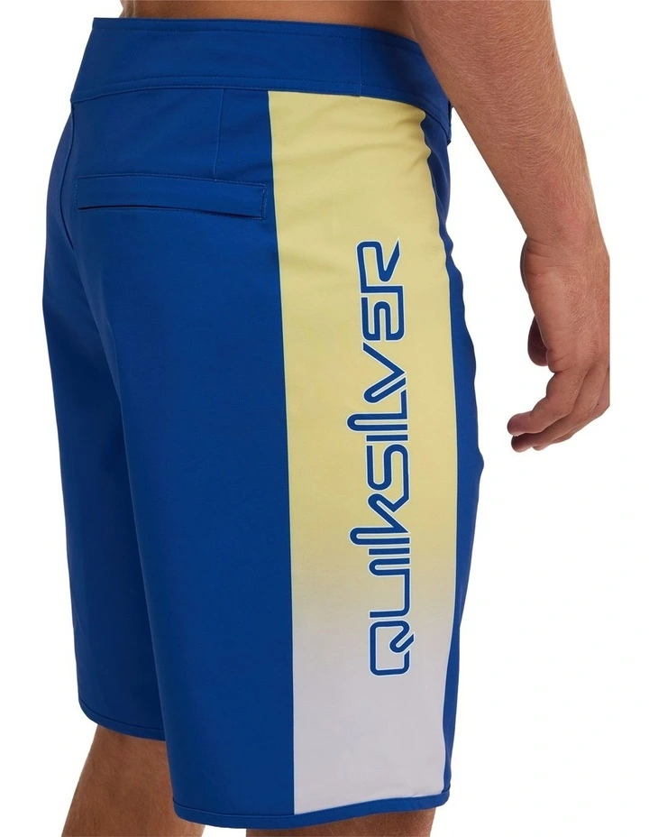 Surfsilk Holmes 20 Inch Boardshorts In Monaco Blue image 4
