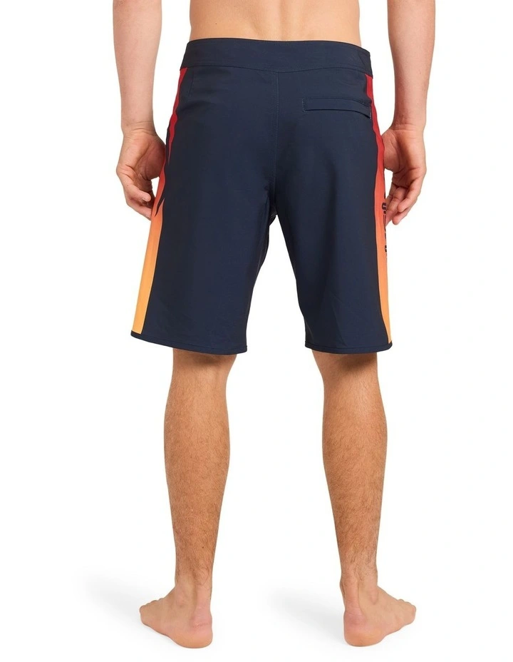 Surfsilk Holmes 20 Inch Boardshorts In Dark Navy image 2