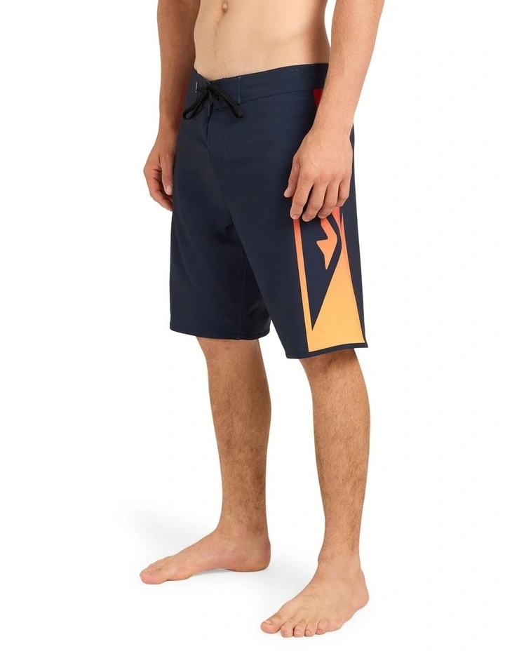Surfsilk Holmes 20 Inch Boardshorts In Dark Navy image 3