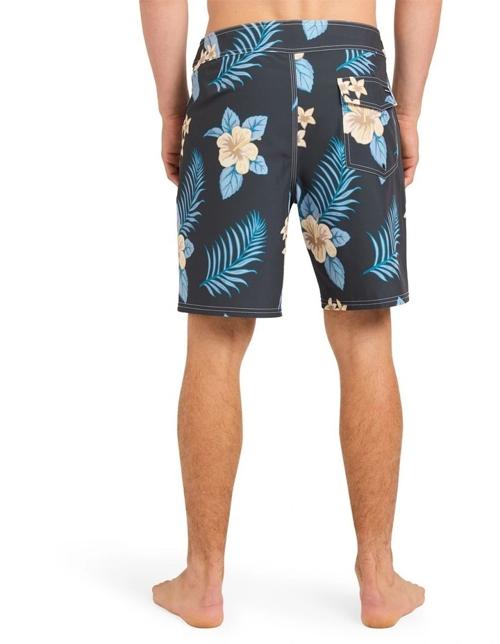 Surfsilk Straight 18 Inch Boardshorts in Tarmac image 2