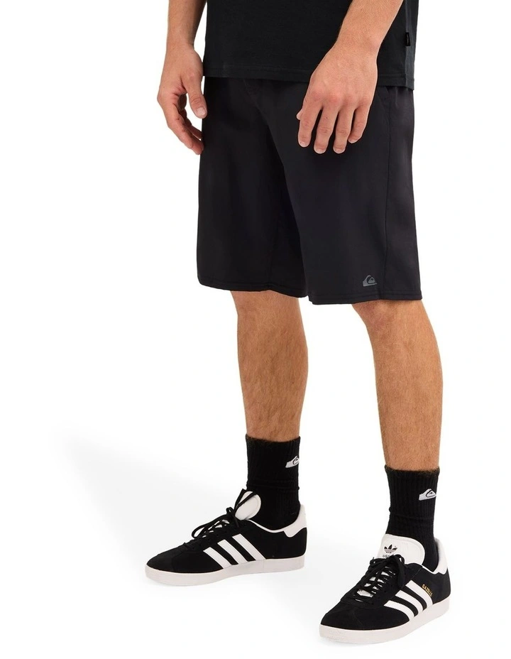 Recoil Tech Amphibian 21 Inch Hybrid Shorts In Black image 3