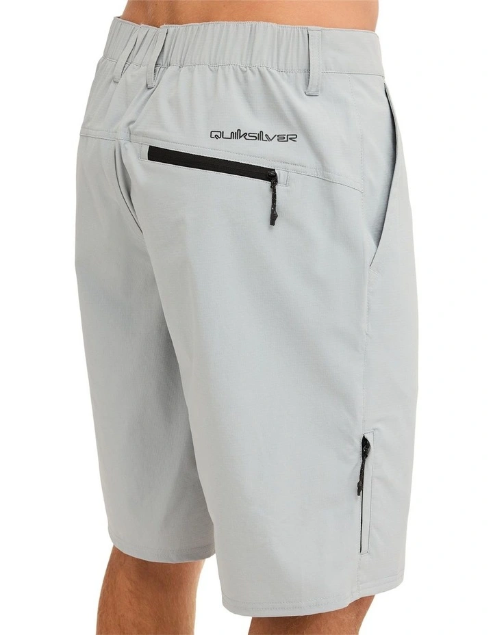 Recoil Tech Amphibian 21 Inch Hybrid Shorts In Quarry image 4