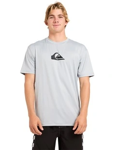 Solid Streak UPF 50 Short Sleeve Rashguard In Quarry