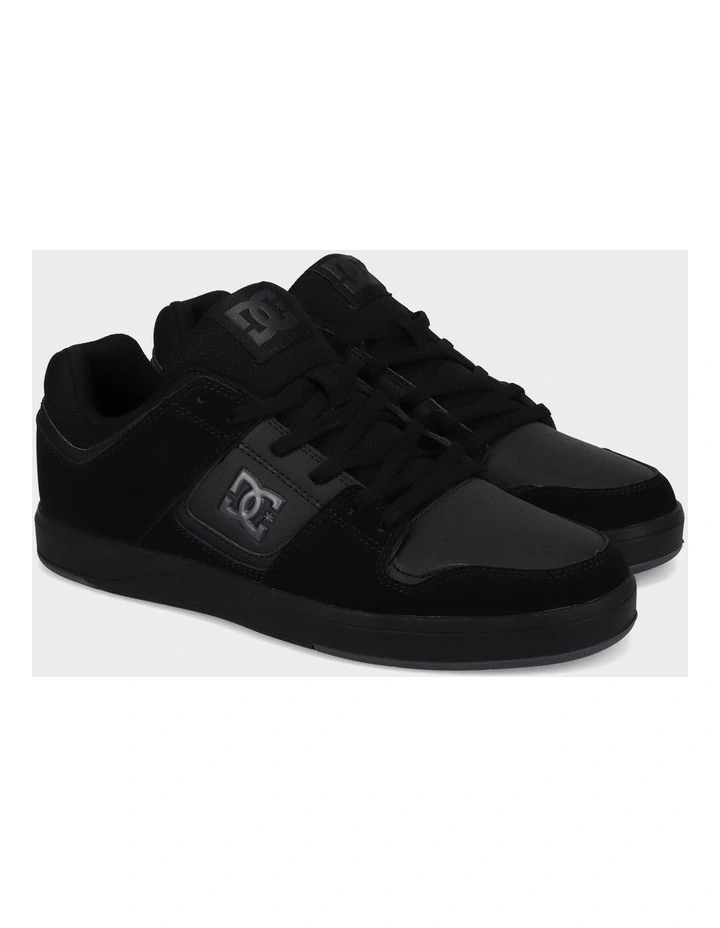 Cure Skate Shoes in Black image 1