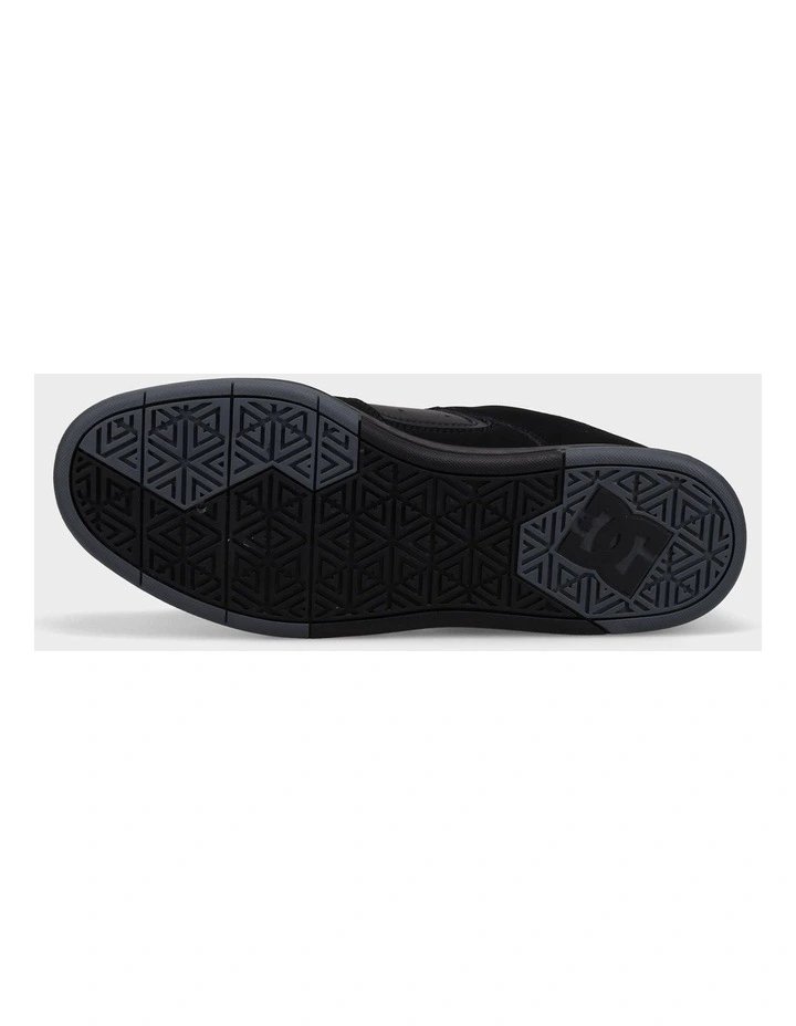 Cure Skate Shoes in Black image 2
