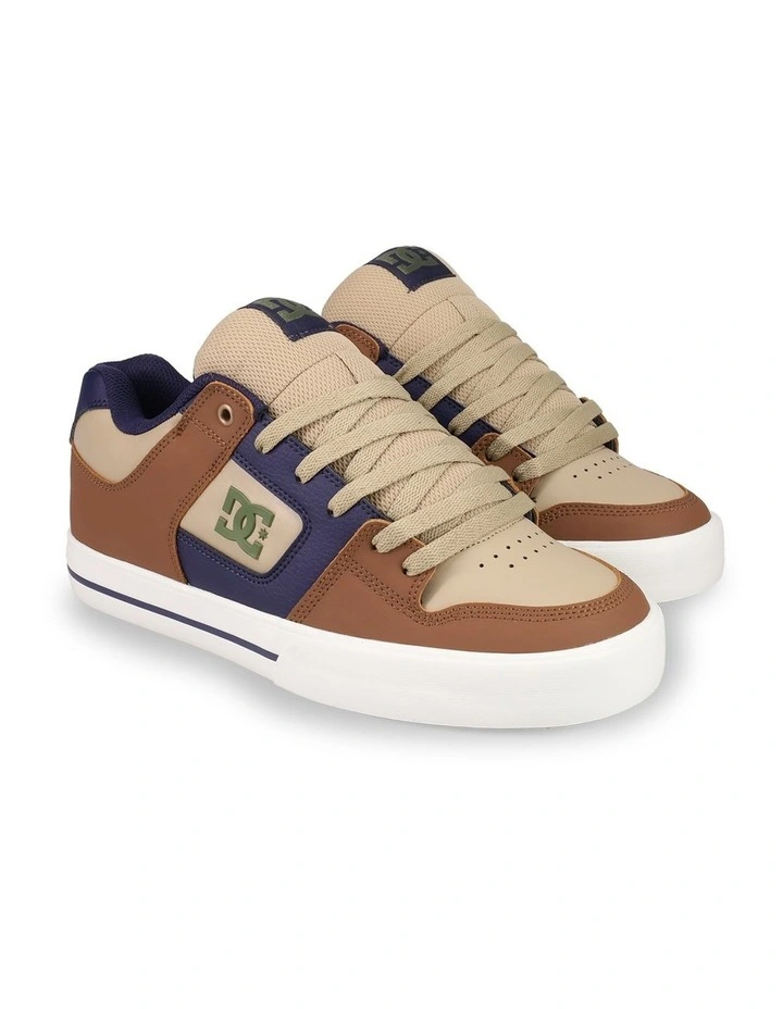 Pure Skate Shoes In Green image 1
