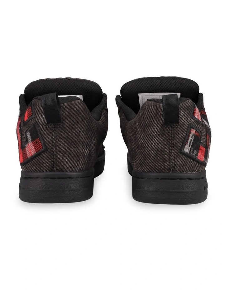 Court Graffik S Skate Shoes In Black image 3
