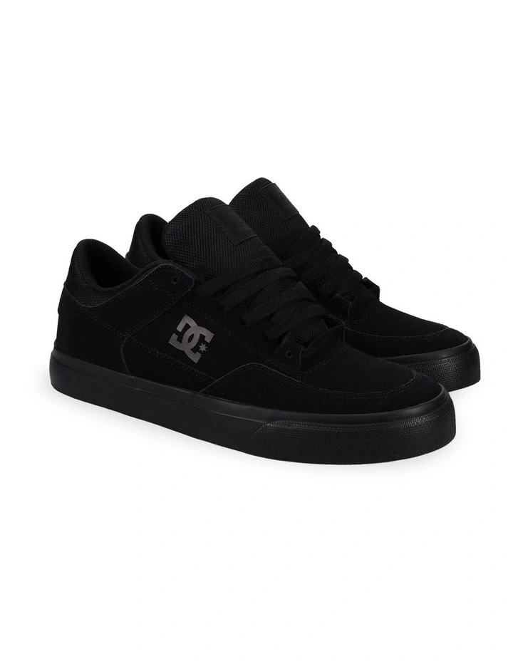 Onyx Skate Shoes In Blue image 1
