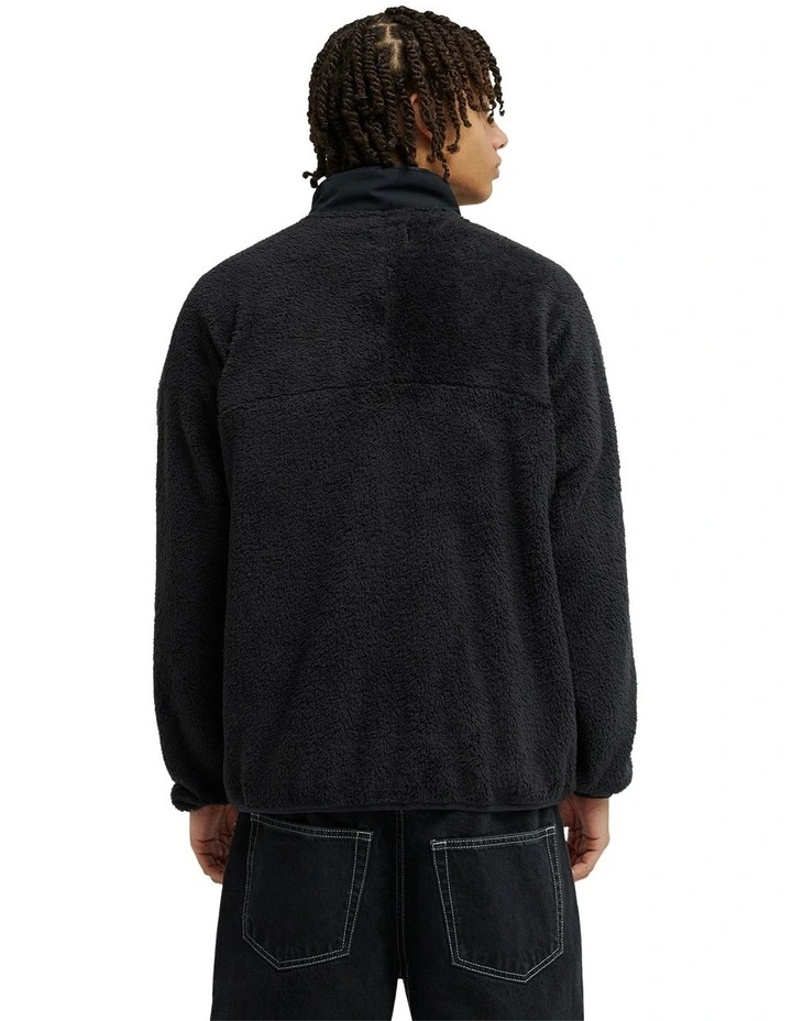 Lynx Fleece Jacket In Black image 2
