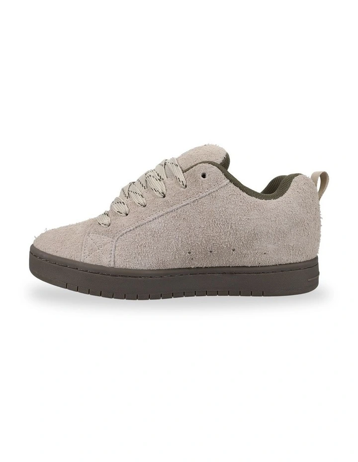 Court Graffik S Skate Shoes in Taupe/Olive image 3