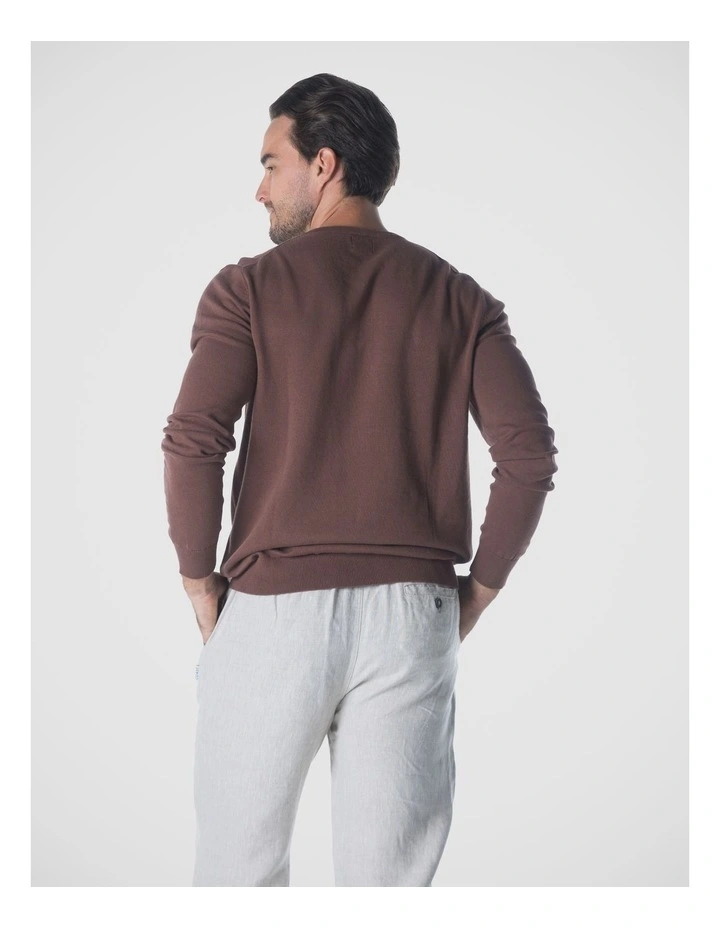 V-Neck Jumper in Chocolate image 2